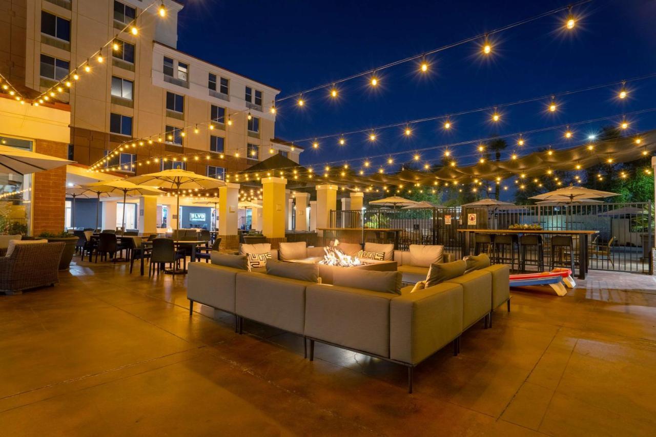 Hilton Garden Inn Scottsdale Old Town Kültér fotó