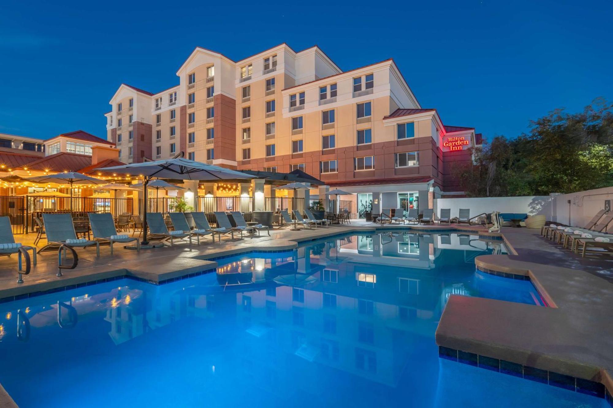 Hilton Garden Inn Scottsdale Old Town Kültér fotó